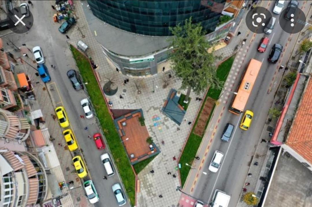 Chlo Apartment 2 Tiran Dış mekan fotoğraf