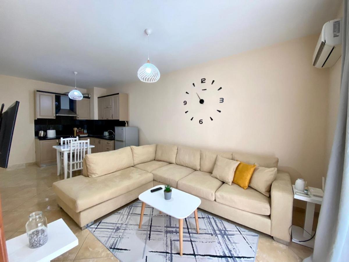 Chlo Apartment 2 Tiran Dış mekan fotoğraf