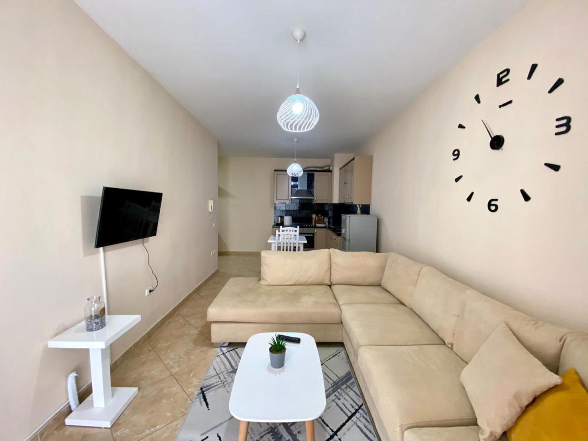 Chlo Apartment 2 Tiran Dış mekan fotoğraf